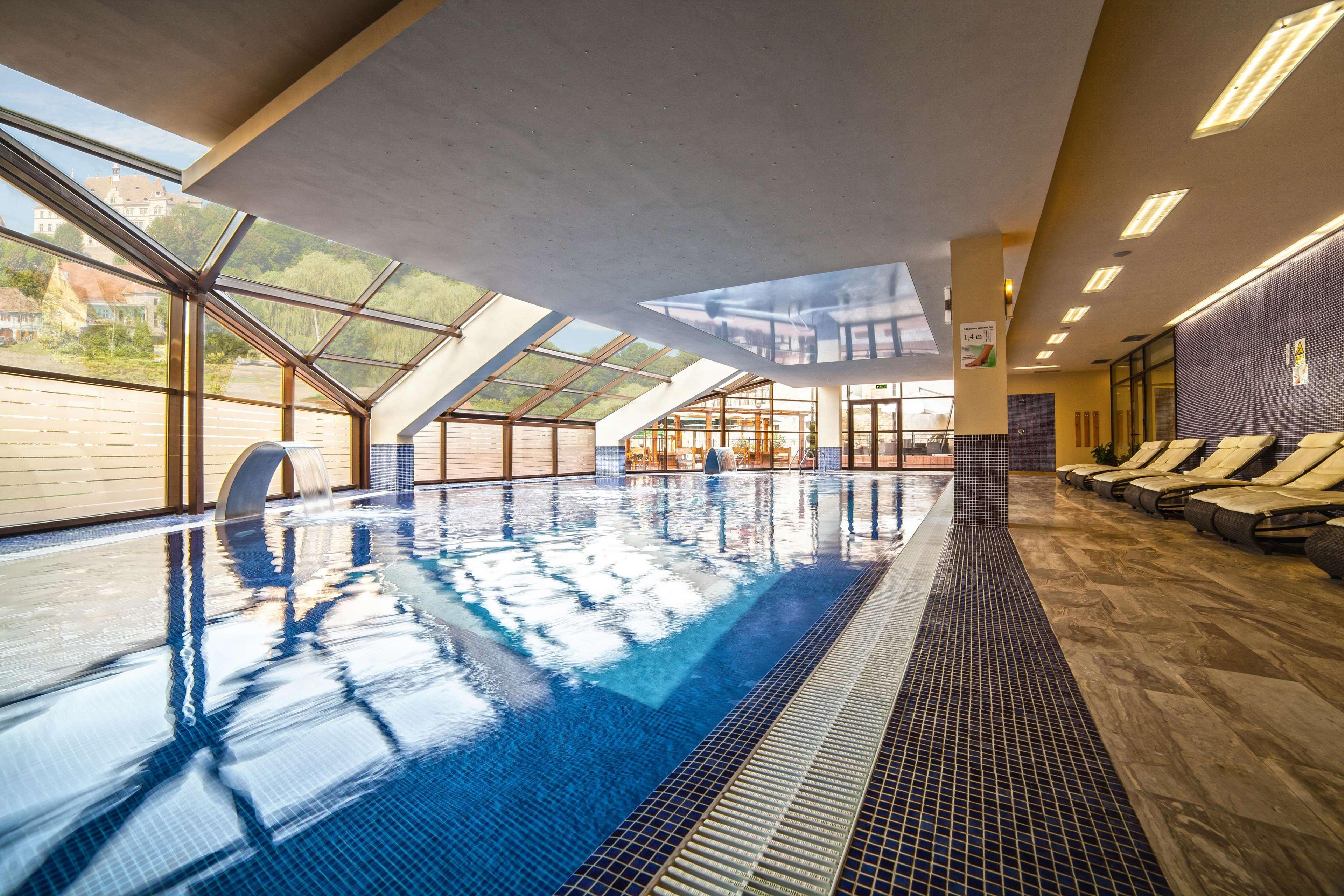 Doubletree By Hilton Hotel Sighisoara - Cavaler Exterior foto